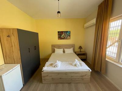 Homes Hotel