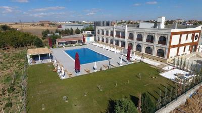 Vinum Bağ Oteli & Spa Tennis Courts By Edrine Vineyards