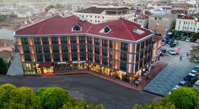 Westdoor Hotel