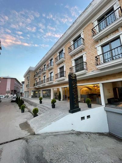 Lala Grand Hotel