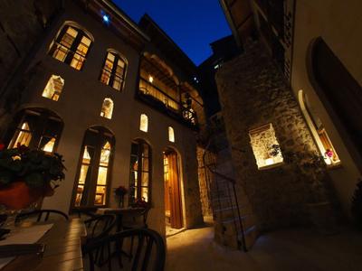 Nest Boutique Hotel