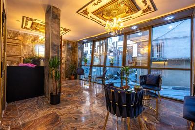 Arcadia Suit Taksim