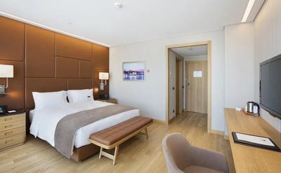 DoubleTree by Hilton Avcılar