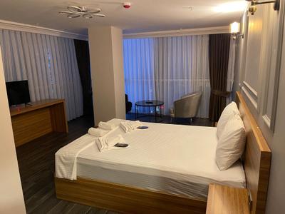 Waves Hotel