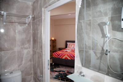 Azad Homes 54A