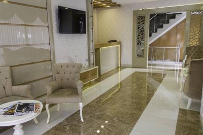 Mars Hotel