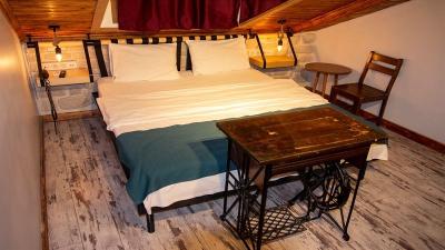 Hot Budget Hotel