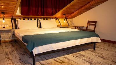 Hot Budget Hotel