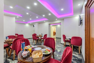 Silviya Hotel