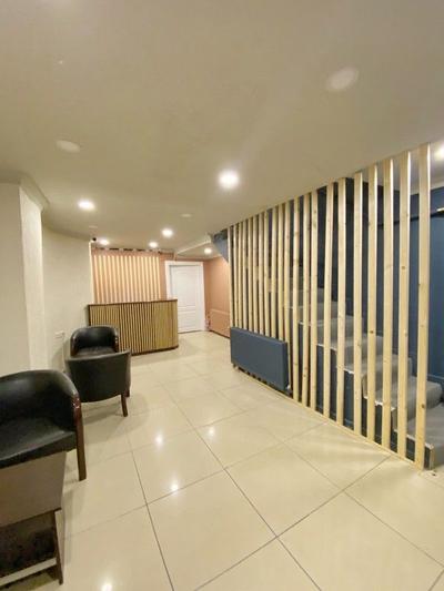 Simon Hotel