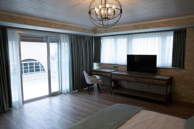 Castle Franco Suites