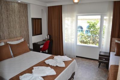 Global 2022 Hotel