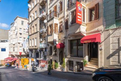 Opera House Hotel