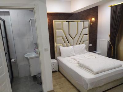 Mango Suites