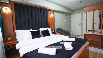 Luka Suit Hotel