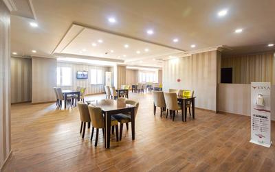 Marina Park Hotel