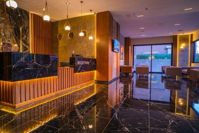 Mayi Hotel