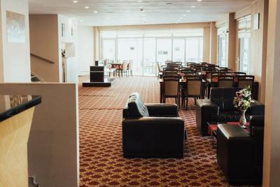Ny World Hotel