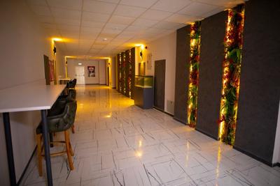 Zoom Hotel