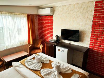 Rose Suite & Hotel