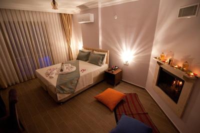 Defne Otel