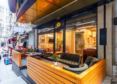 Form Hotel