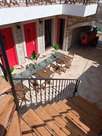 Alacati Otel Lalasa