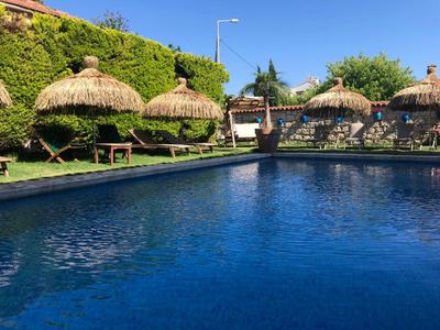 Alaçatı Roka Taş Otel