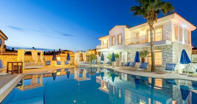 Alaroof Otel