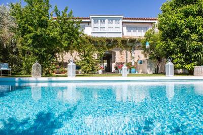 Alura Hotel