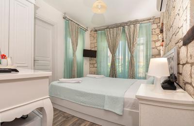 Derin Konak Otel