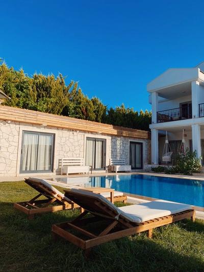 Limon Hotel