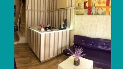 Otel B