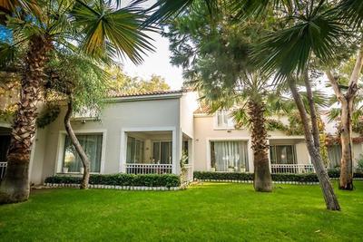 MW Phokaia Beach Resort