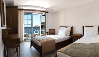 Mimas Marine Hotel