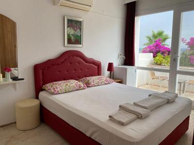 Golden Dreams Homes