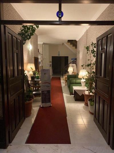 Karadede Otel