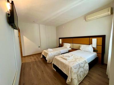 Karsiyaka Hotel