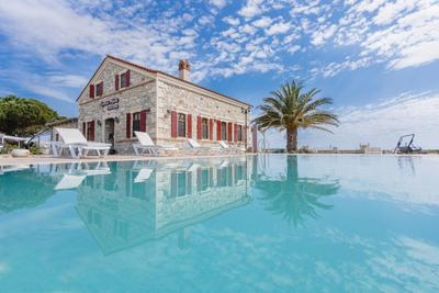 Lavantalı Konak Otel & Restoran