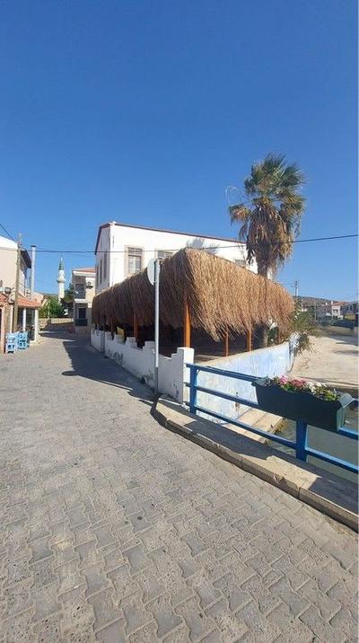 Pürhayal Çeşme