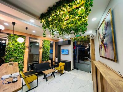 West Garden Hotel