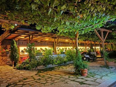 Çeşmeli Konakları