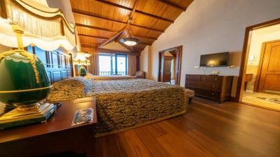 Duja Chalet Ski Center