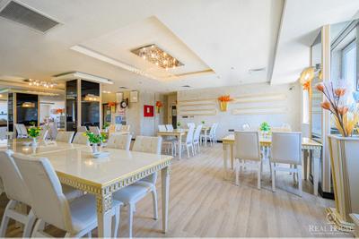 Real House Hotel