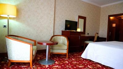 Queen Thermal Resort Hotel