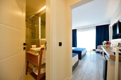 Mediterranean Resort Hotel