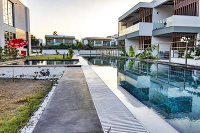Ala Grand Residence