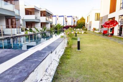 Ala Grand Residence