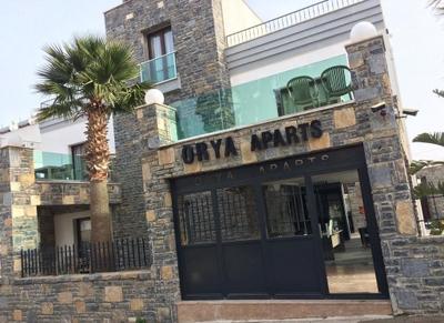 Orya Aparts