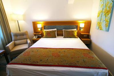 The Losh Otel